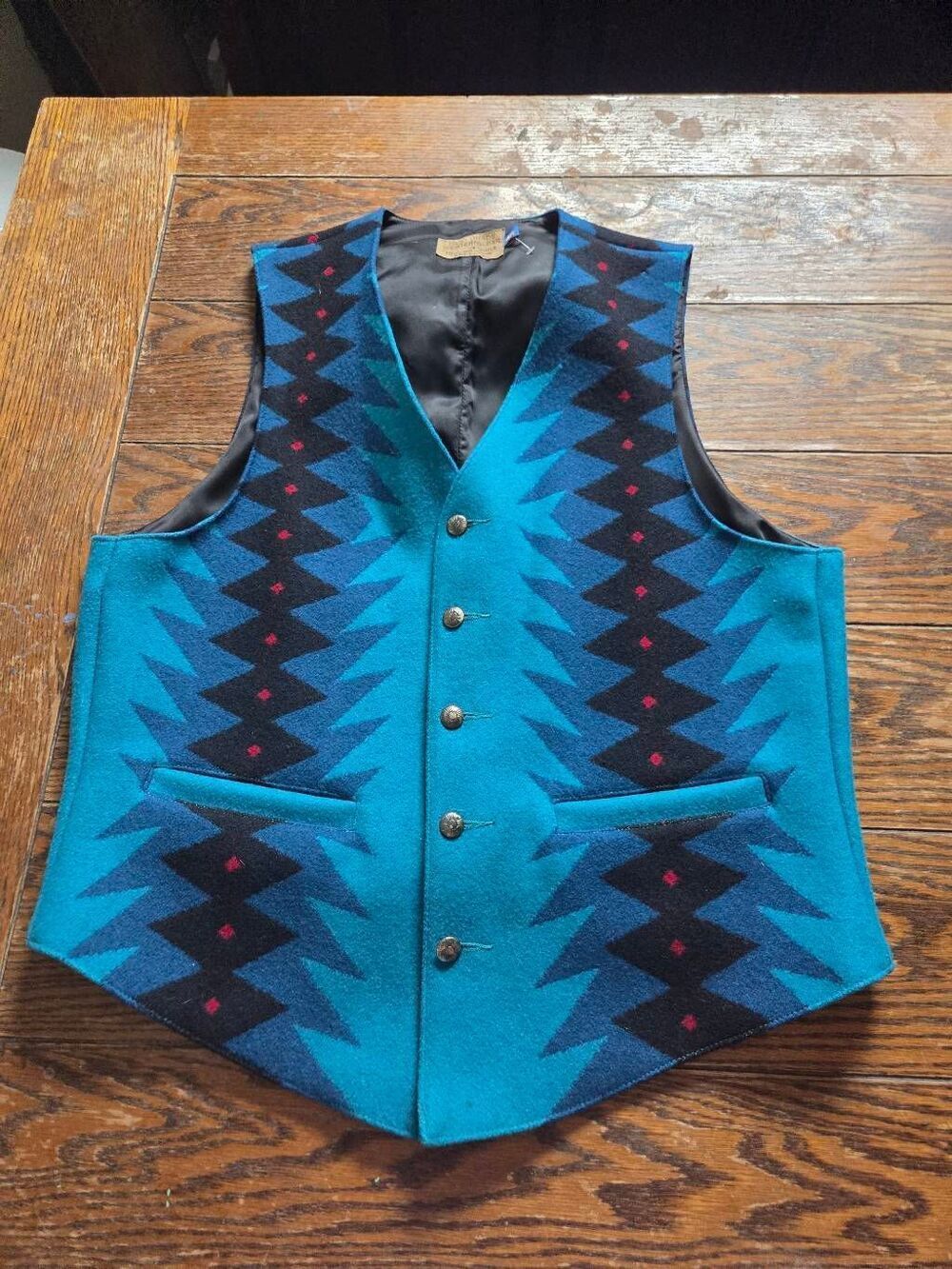 Vintage Pendleton Woolen Mills-High Grade Western Wear Vest- blue diamond  Patte